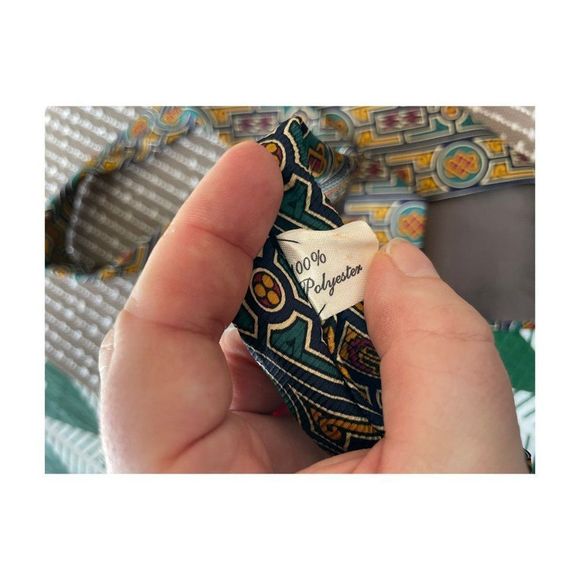 BSL Celtic Tie Collection Hand Finished Necktie Multicolor 56.5x4" - Picture 2 of 10